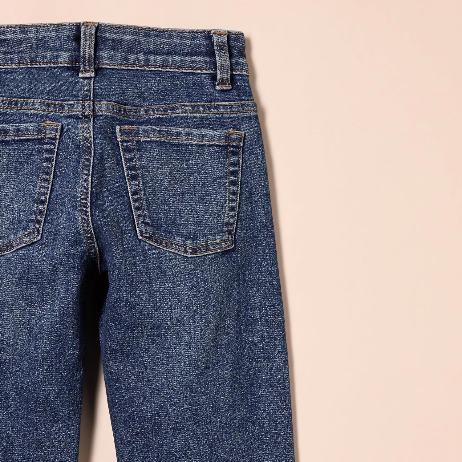 Thumbnail 4 de Amazon Essentials Boys’ Regular Straight-Fit Jeans
