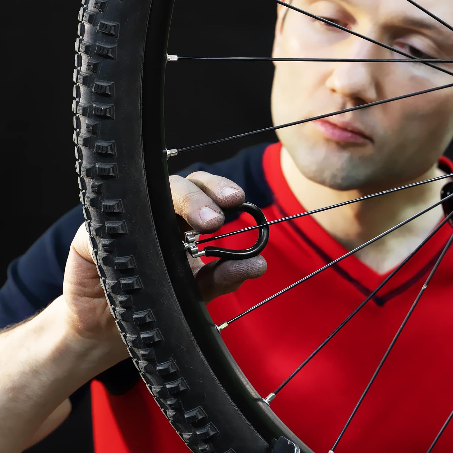 Detalle de Homord Tiraraggi Bici Universale 6 in 1 – Set chiavi per raggi e dadi (10G–15G)