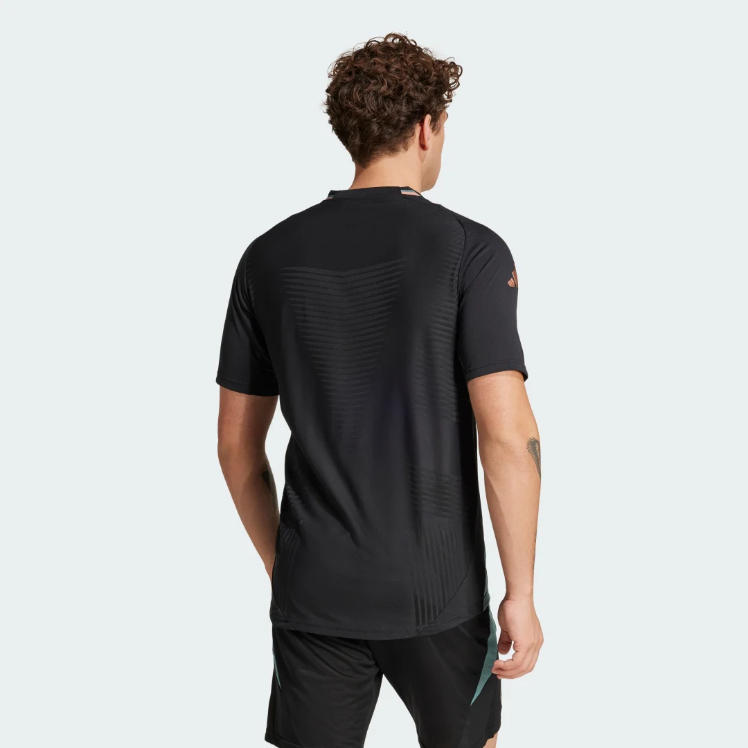 Thumbnail 1 de Camiseta entrenamiento FC Bayern Tiro 24 Pro de Adidas – color negro