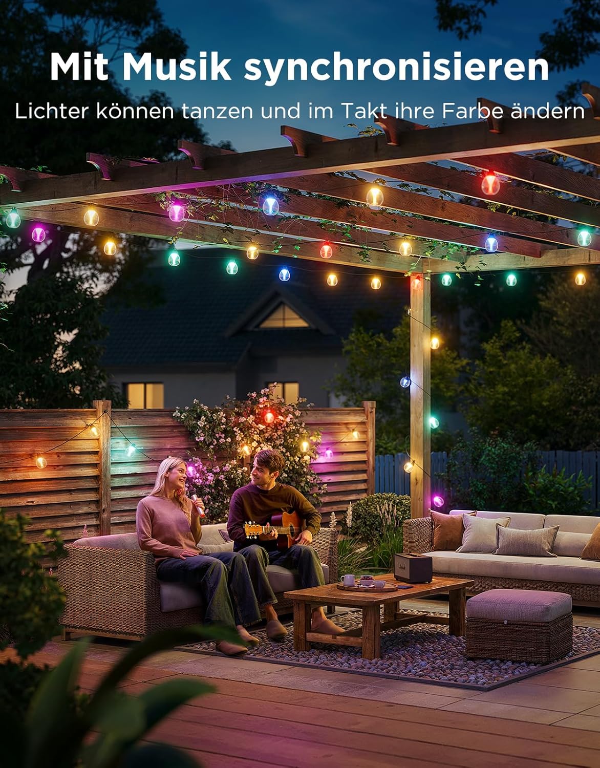 Thumbnail 5 de Govee Außen-Lichterkette 30 m – RGBWIC, 16 Mio. Farben, 111 Szenen, Musik- und KI-Effekte