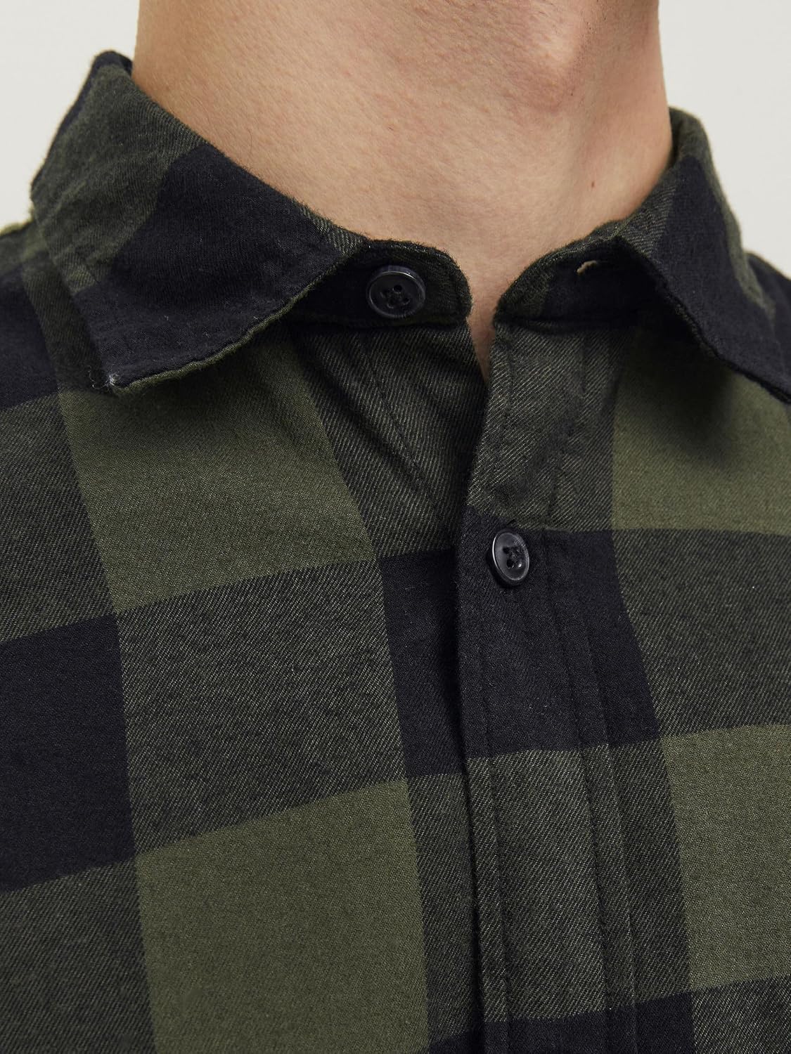 Detalle 2 de JACK & JONES Flanellhemd Slim Fit – Langarm, weiches Flanell und schmaler Schnitt