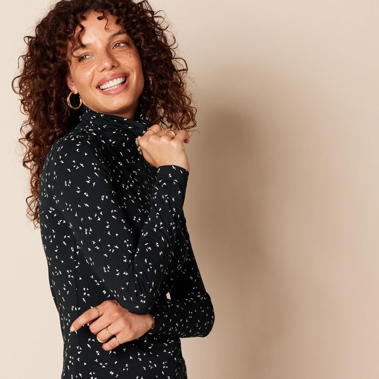 Thumbnail 3 de Amazon Essentials women’s turtleneck long sleeve top (plus sizes available)