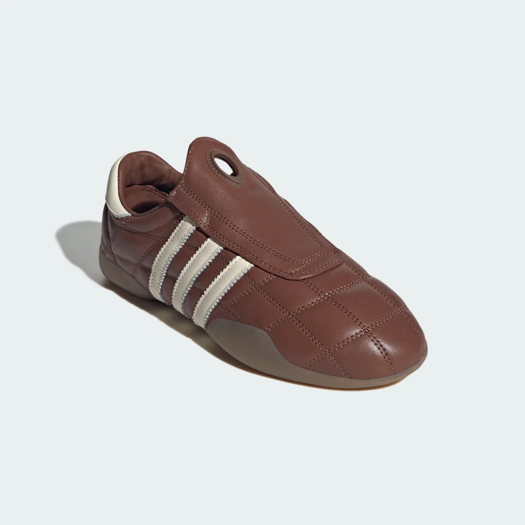 Detalle 2 de Zapatilla Taekwondo Mei de Adidas | Marrón