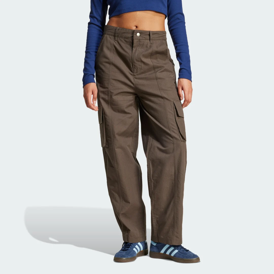 Detalle de Adidas Premium Essentials Ripstop Cargo Trousers
