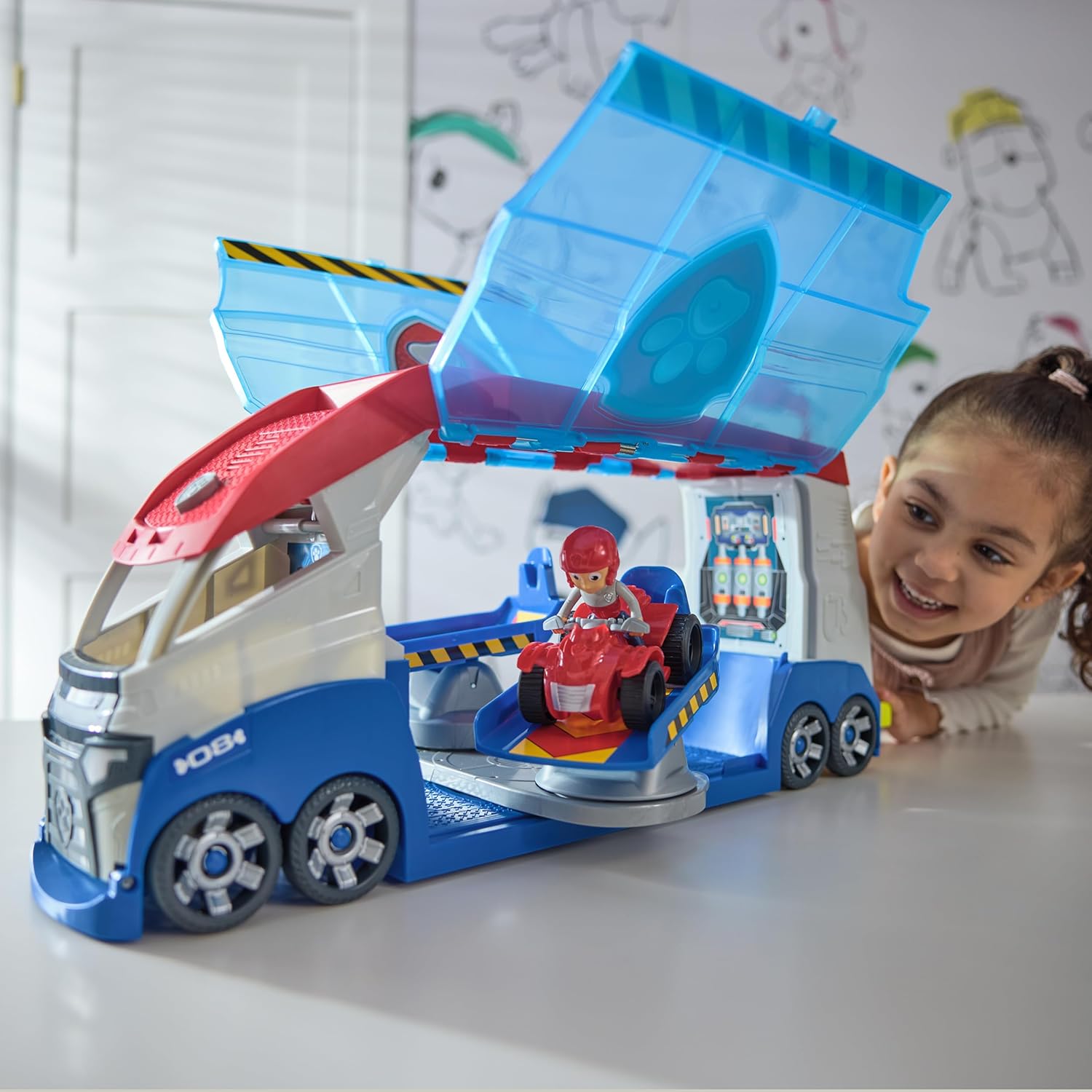 Detalle de PAW Patroller trasformabile con lanciatore e suoni di Ryder (PAW Patrol) con quad giocattolo