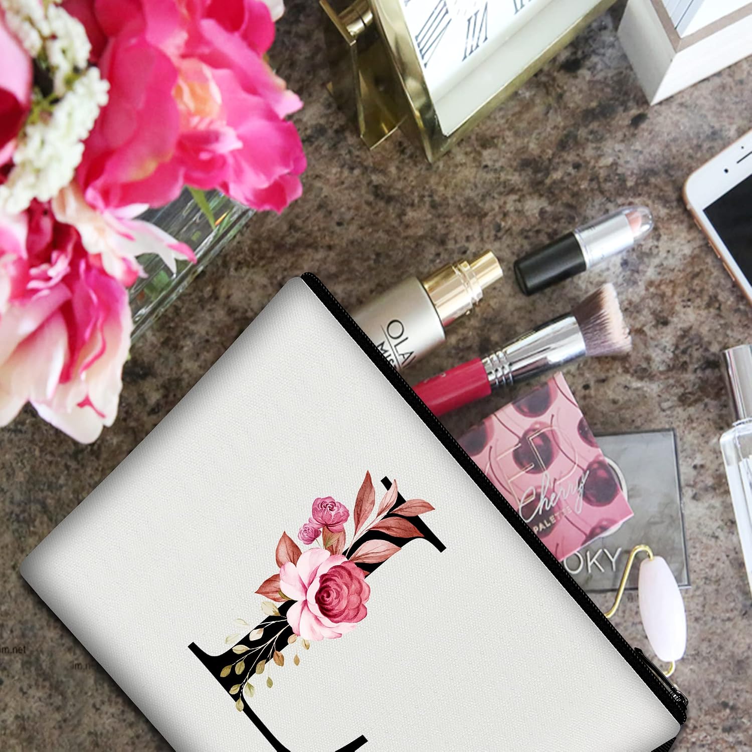 Detalle 2 de Vavabox A‑Z Personalisierte Kosmetiktasche L