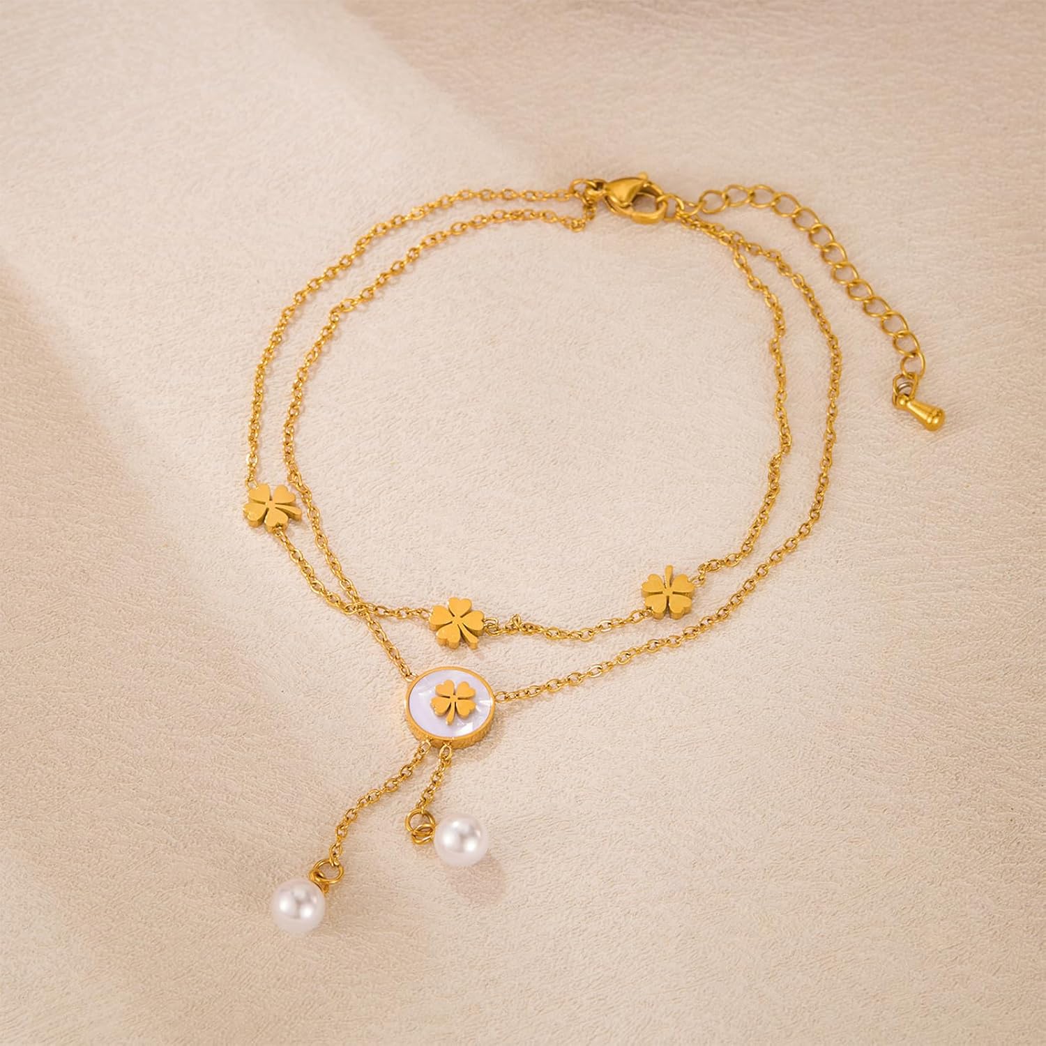 Detalle de Josfeva Gold Anklets for Women – Adjustable Double Chain Clover Butterfly & Pearl/Heart Pendant Anklet
