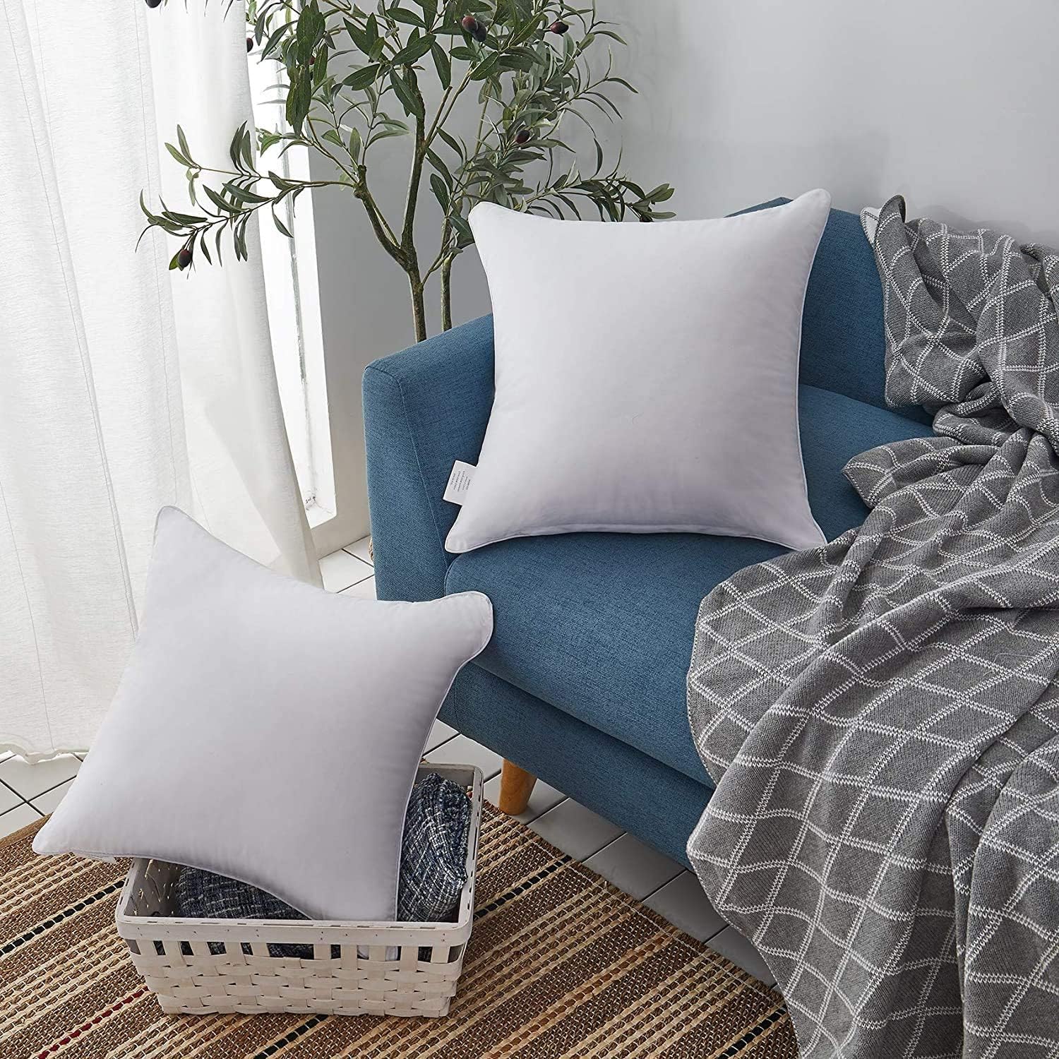 Thumbnail 4 de Oubonun 26x26 Pillow Inserts Set of 2