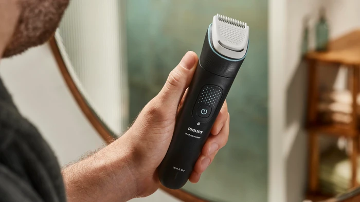 Detalle de Philips Series 7000 BG7470/15 Bodygroomer – präzises Trimmen mit Hautschutz und flexibler Konturfolgen