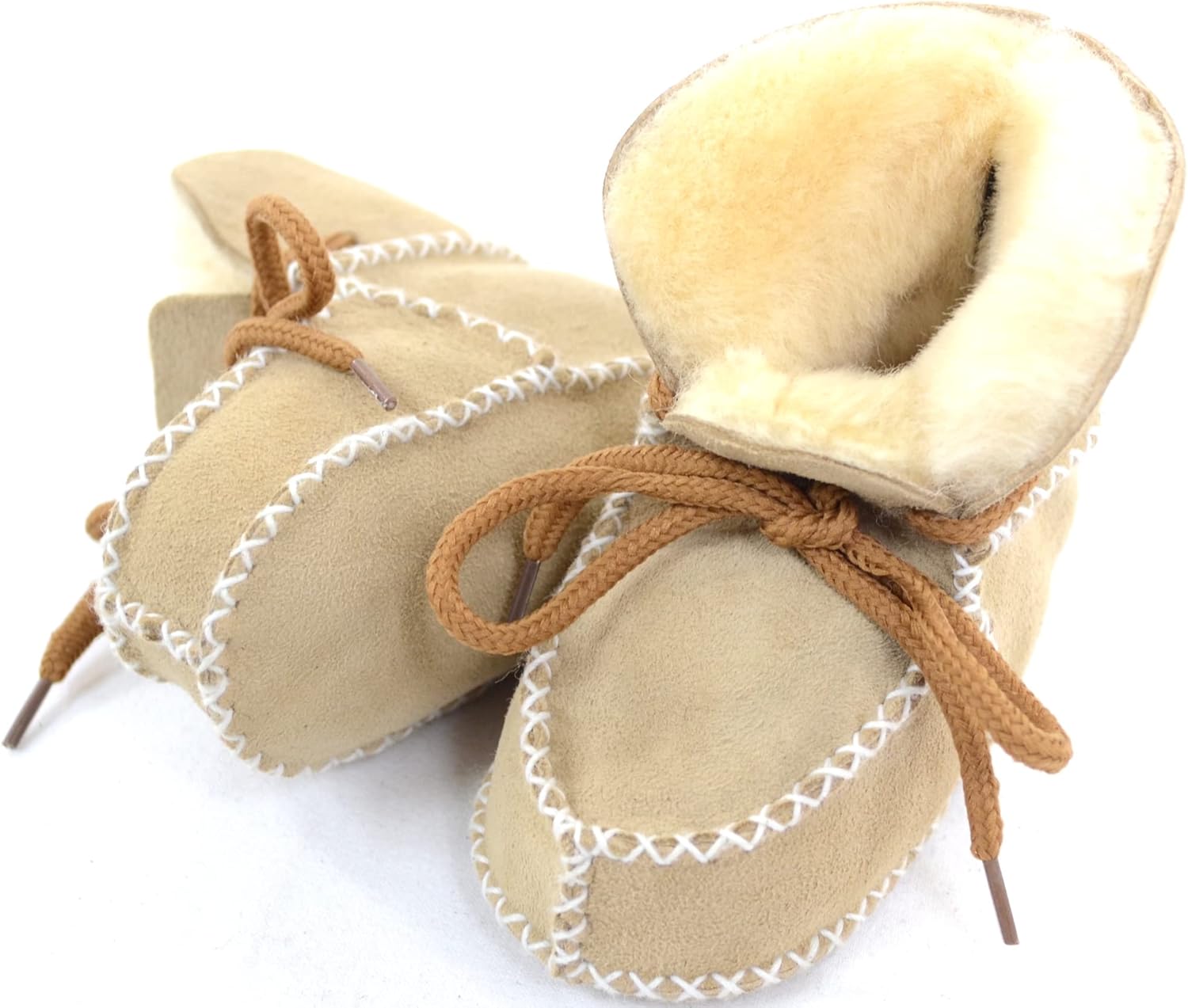 Thumbnail 4 de SNUGRUGS Baby/Children's Sheepskin Booties with Lace Up Fastening