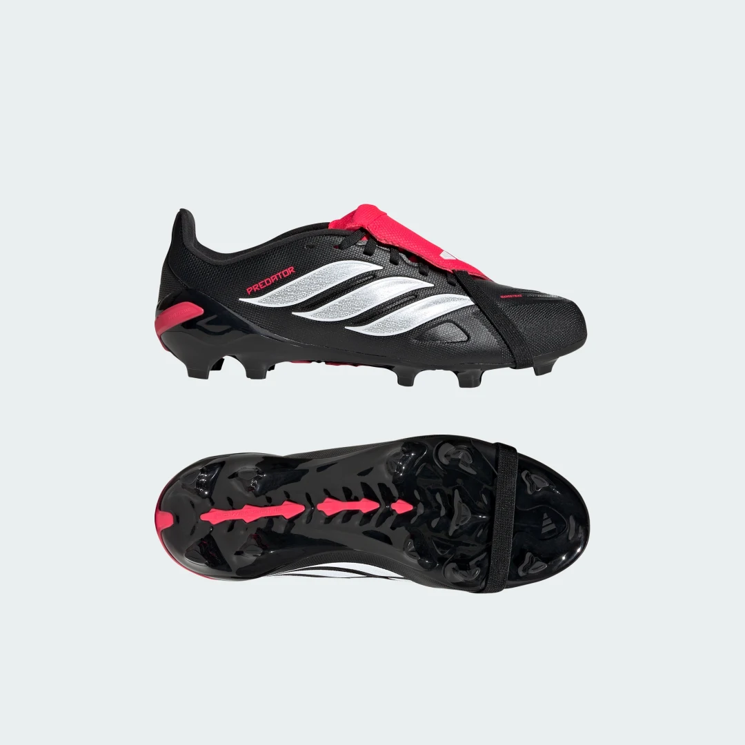 Detalle de Bota de fútbol Adidas Predator League con lengüeta plegable para césped natural seco