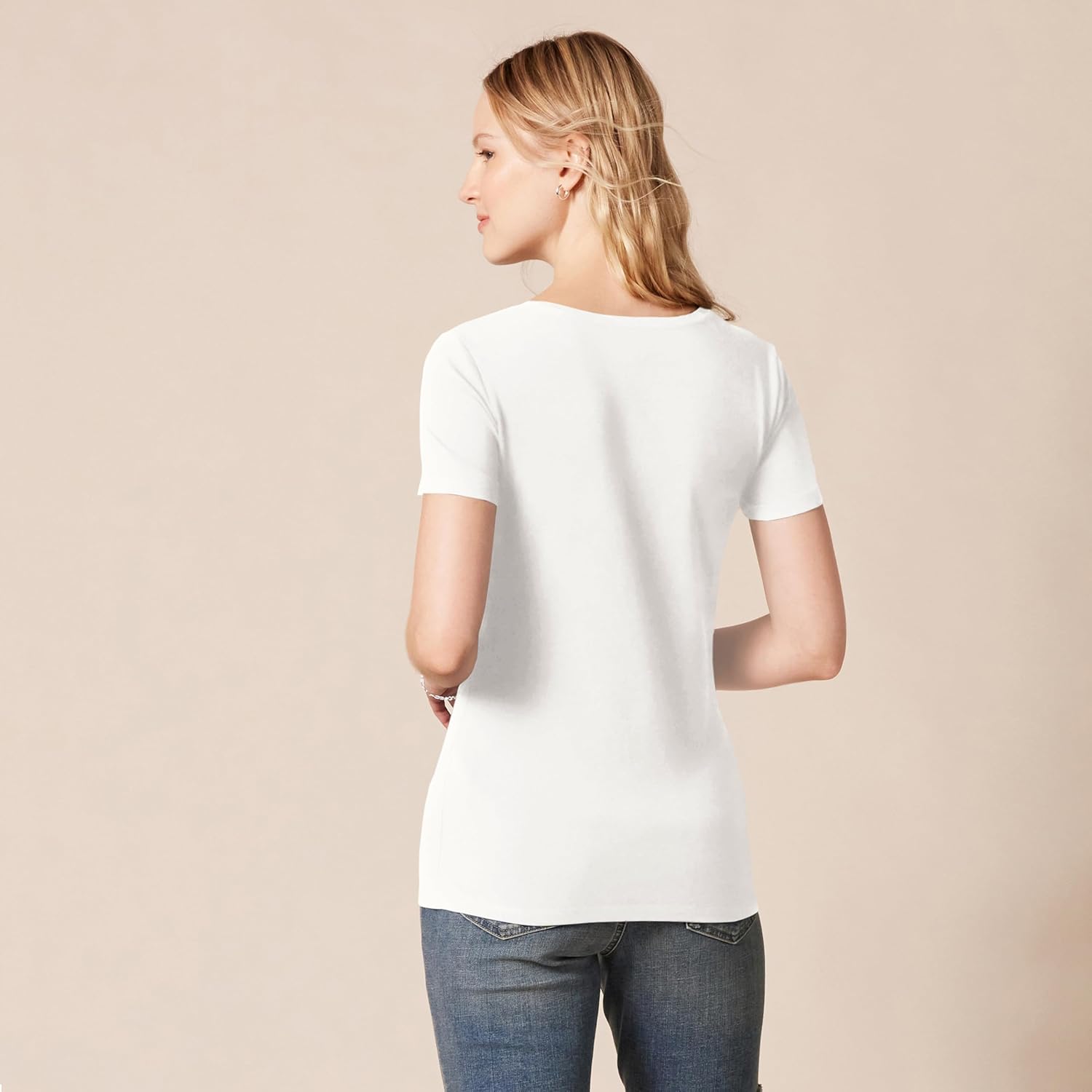 Thumbnail 2 de Amazon Essentials Damen T-Shirt Kurzarm Regular-Fit – Rundhals/V-Ausschnitt, Multi-Packs