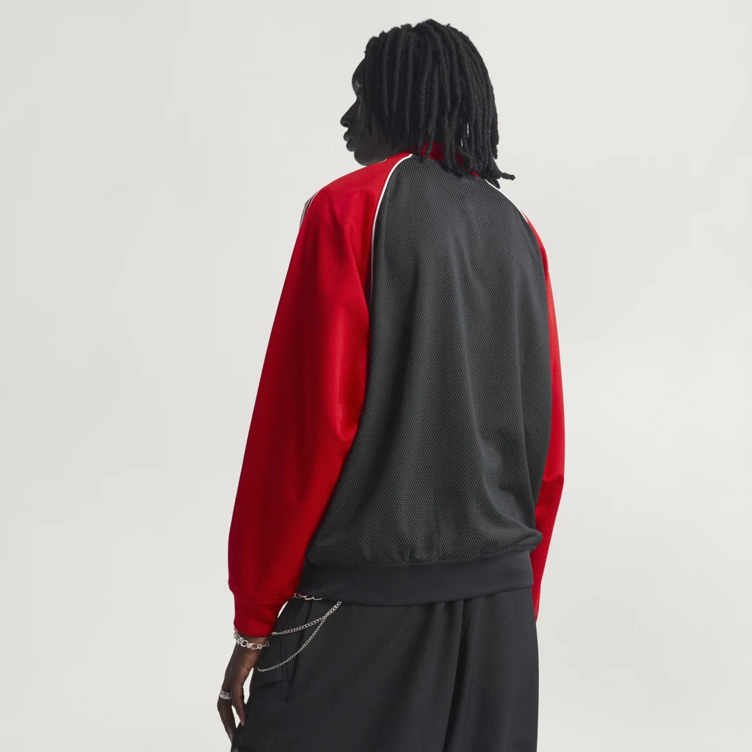 Detalle de adidas CHAQUETA DEPORTIVA HOLGADA de malla SST