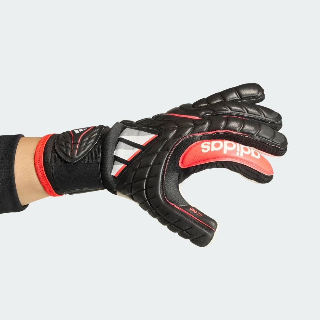 Detalle de Guantes de Portero Copa Pro de Adidas