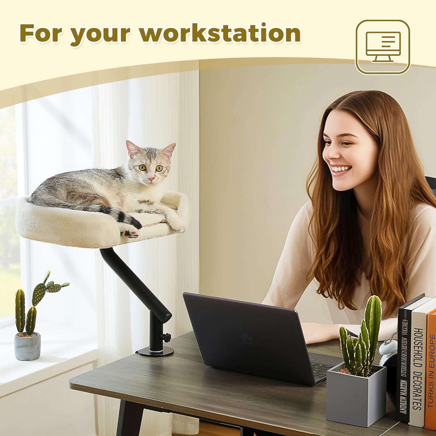 Detalle de PAWZ Road Cat Desk Bed: 360° Rotatable, Supports Up to 50 lbs