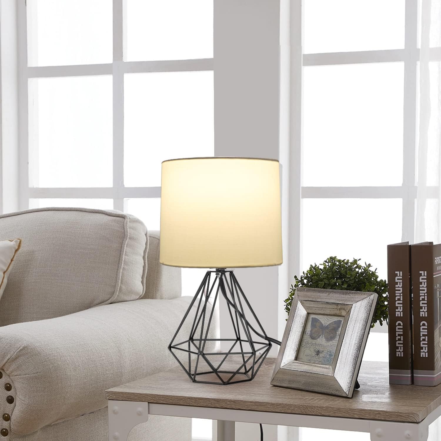 Thumbnail 1 de Aigostar lampada da tavolo stile industriale retrò con portalampada E14 e base in metallo