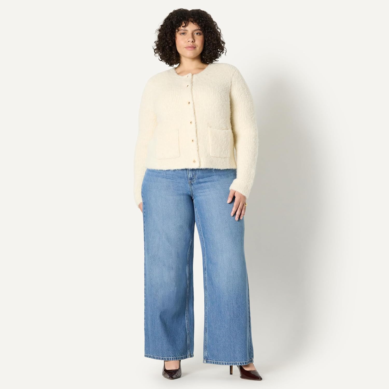 Thumbnail 6 de Amazon Essentials Damen Regular-Fit Bouclé-Jacke aus Wollmischung mit Knöpfen