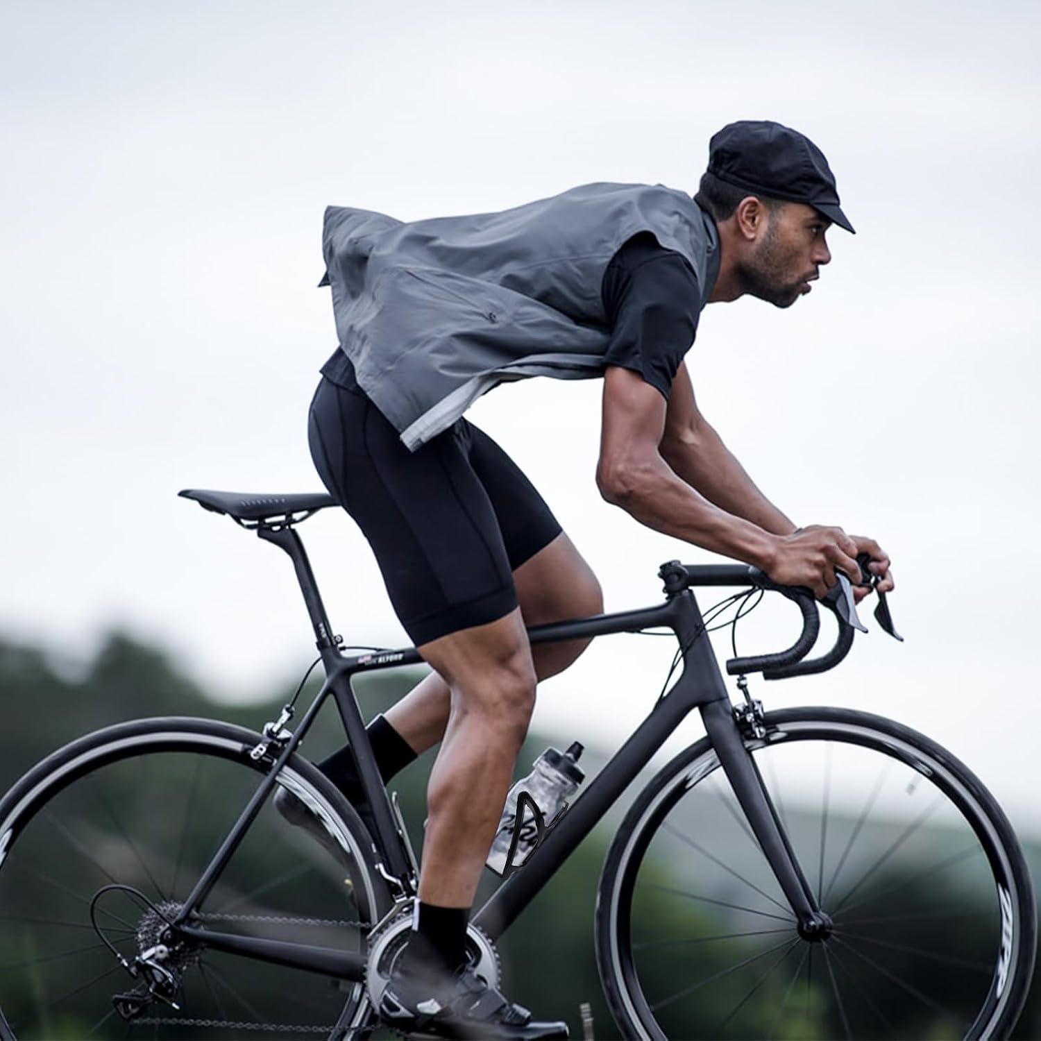 Detalle 2 de Rose Kuli Flaschenhalter Fahrrad (2er-Set) – Getränkehalter für MTB & Rennrad in Schwarz