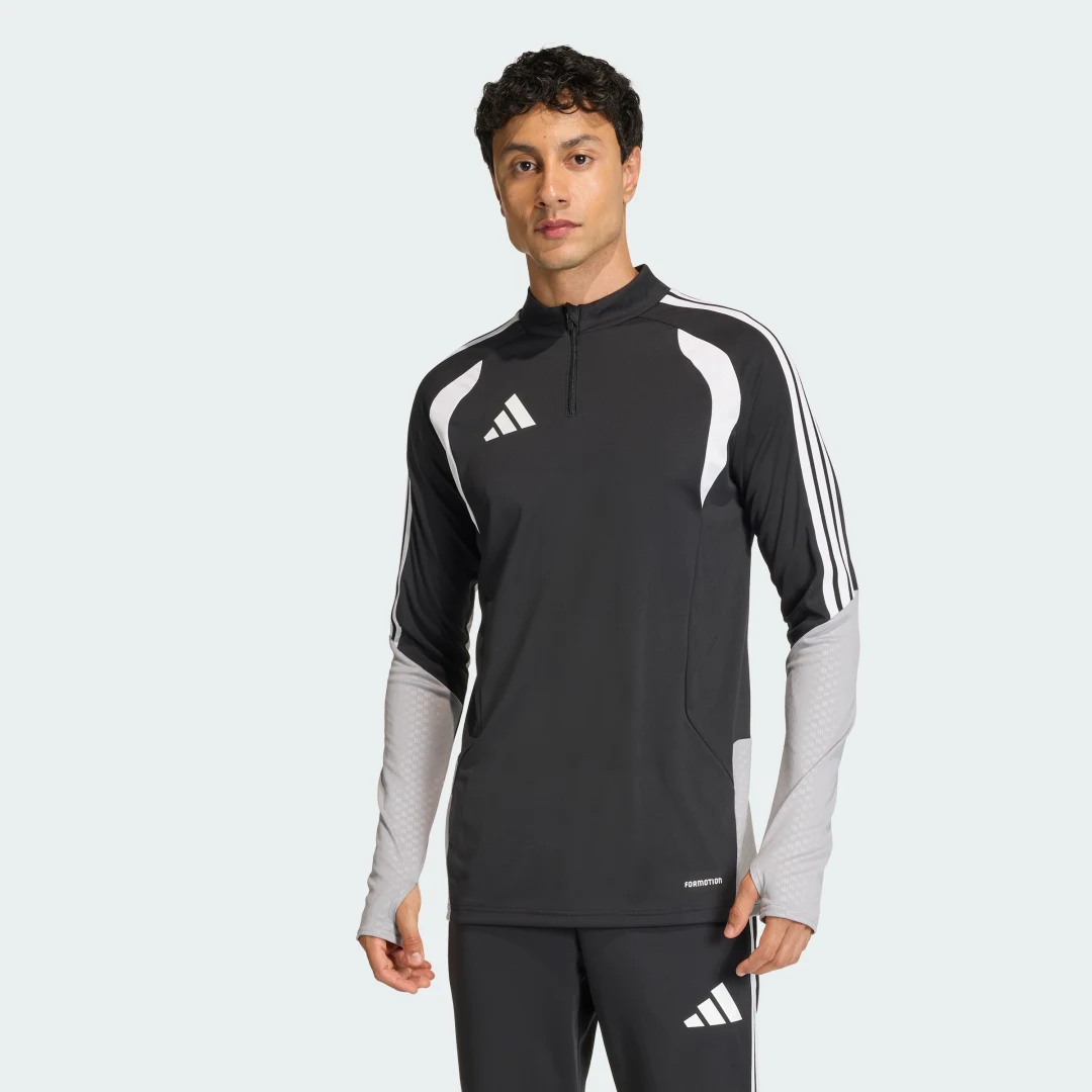 Detalle de Camiseta manga larga de entrenamiento Tiro 26 Competition de Adidas