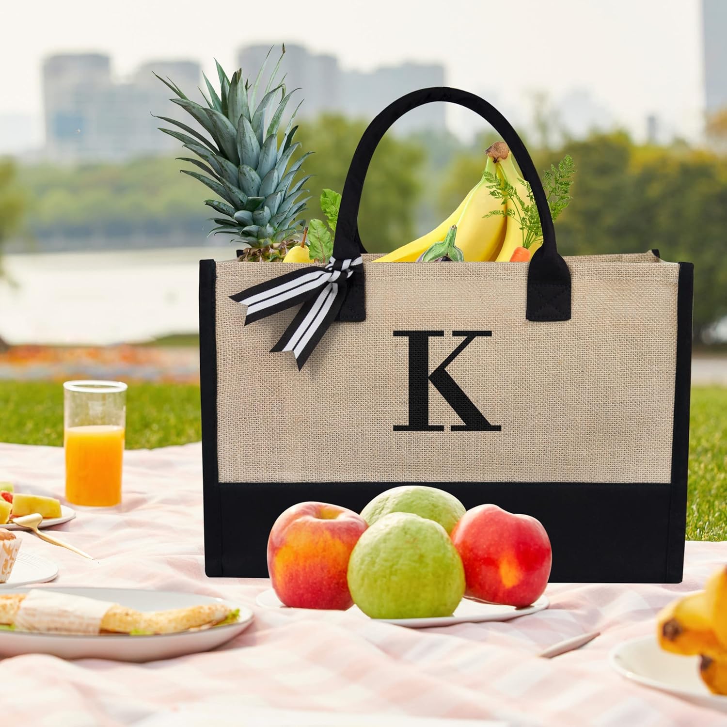Detalle de TOPDesign Initial Jute/Canvas Tote Bag