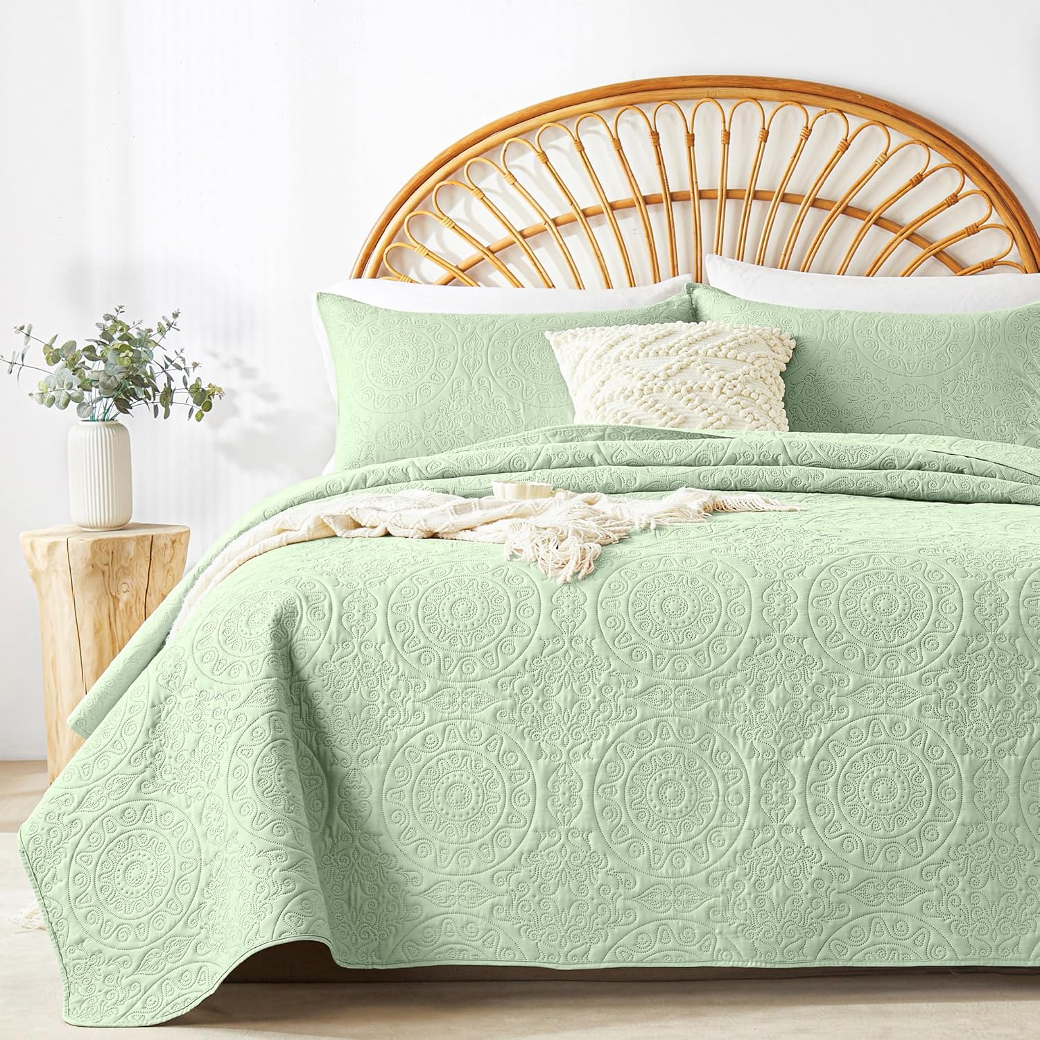 Detalle de WURUIBO King/Cal King Quilt Set, Lightweight Bedding