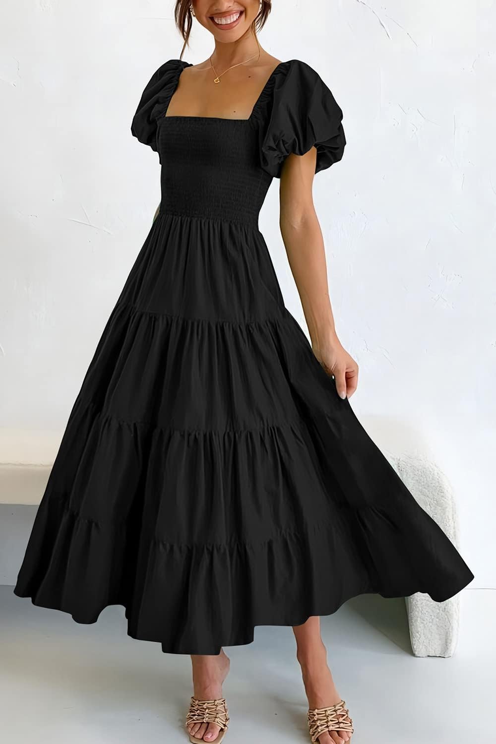 Thumbnail 1 de PRETTYGARDEN Women's Casual Summer Midi Dress: Puff Sleeve, Square Neck, and Tiered Ruffle Charm