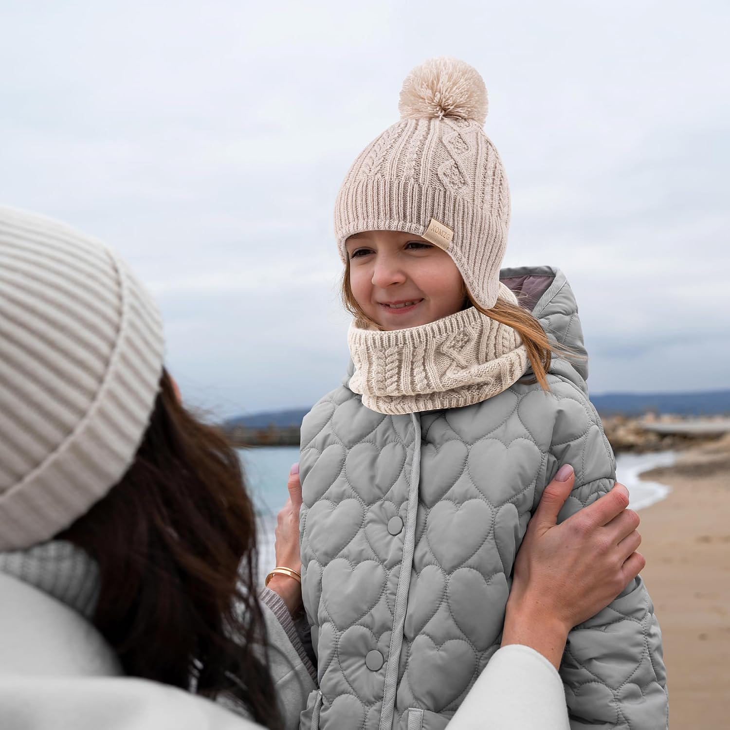 Detalle 2 de Baby Beanie Hat and Scarf Set, 0–36 Months