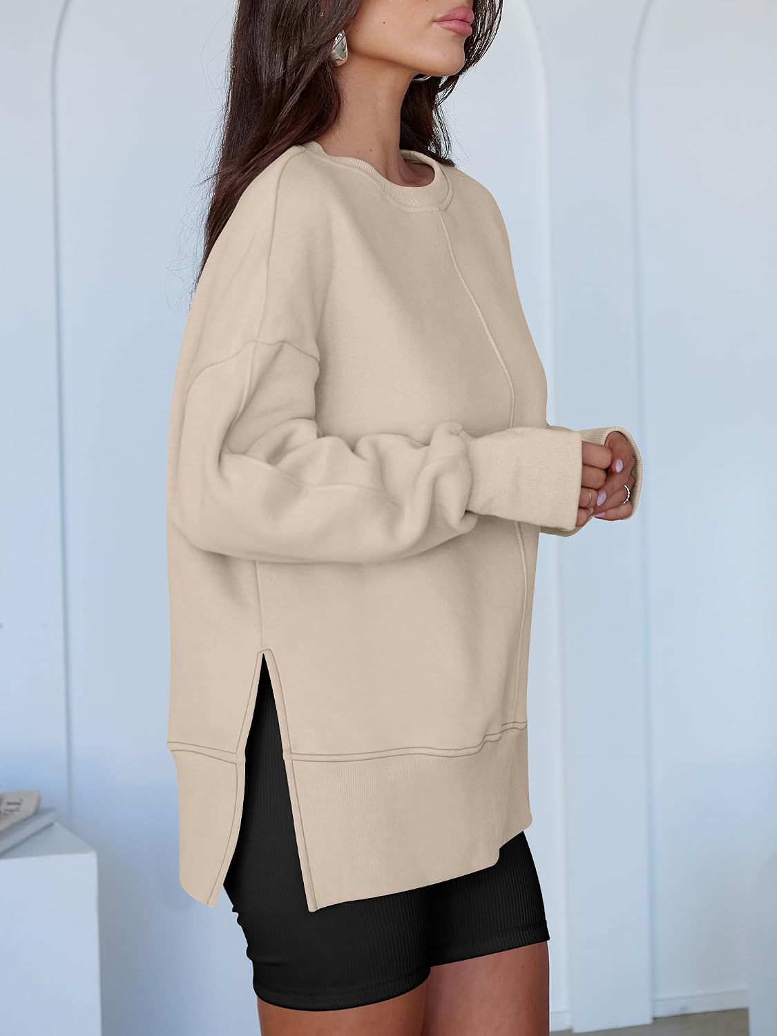 Detalle de ANRABESS Oversized Fleece-Lined Sweatshirt with Thumbhole and Side Slits