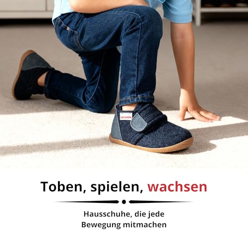Detalle 2 de Giesswein Oberstaufen Slim-Fit Kinderhausschuhe aus Schurwolle mit Klettverschluss