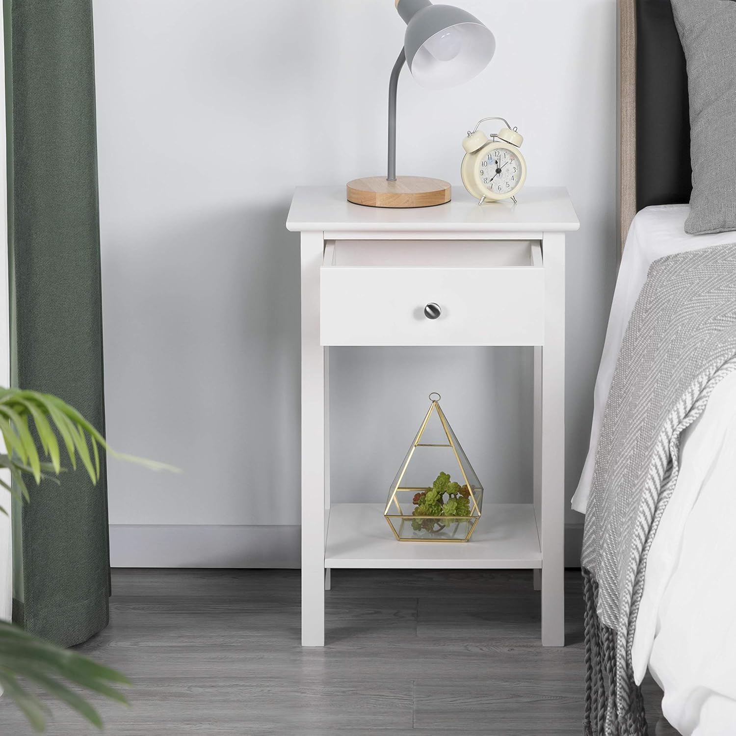 Thumbnail 1 de Yaheetech Comodino Tavolino da Letto con Cassetto e Ripiano – Stile Shabby Chic, MDF 40 x 30 x 61 cm
