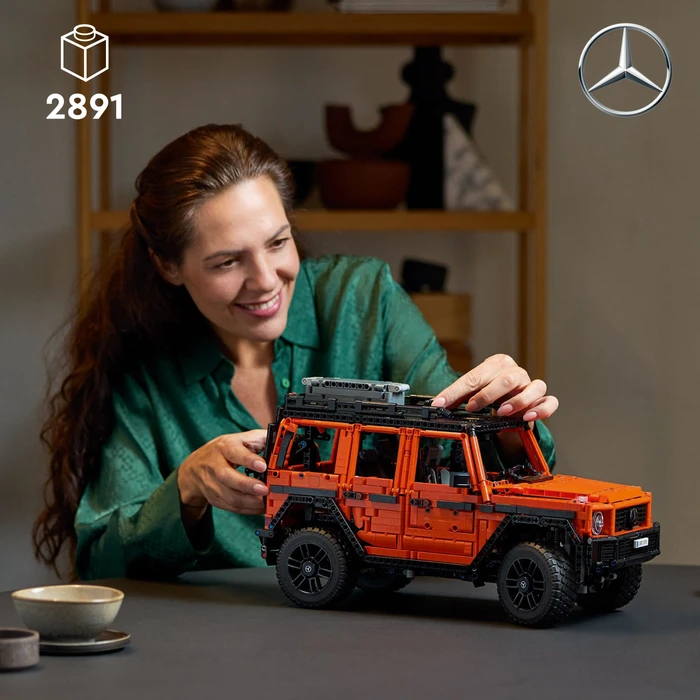 Detalle 2 de LEGO Technic Mercedes-Benz G 500 PROFESSIONAL Line