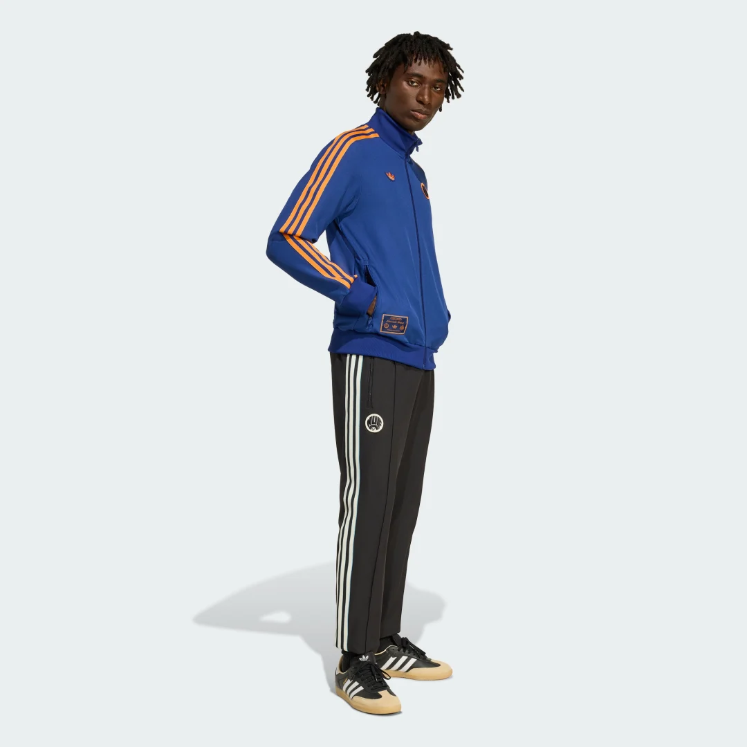 Detalle de Chaqueta deportiva Newcastle United FC Terrace Icons de Adidas