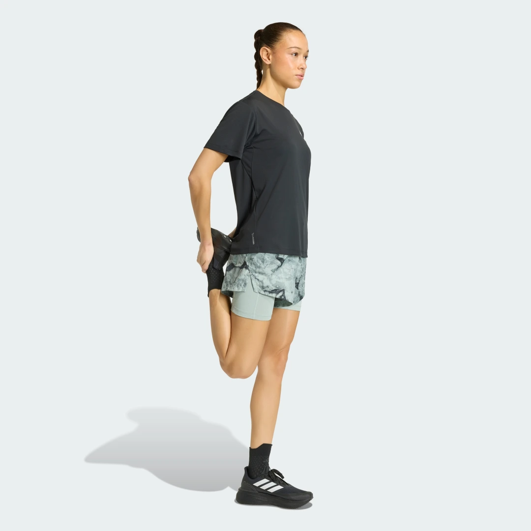 Detalle de Pantalón corto 2 en 1 efecto spray adi365 de Adidas — verde, para uso diario y deporte