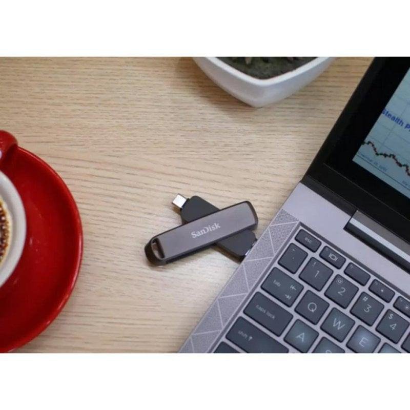 Thumbnail 2 de SanDisk Extreme PRO Dual Drive 512 GB: rendimiento profesional con USB dual