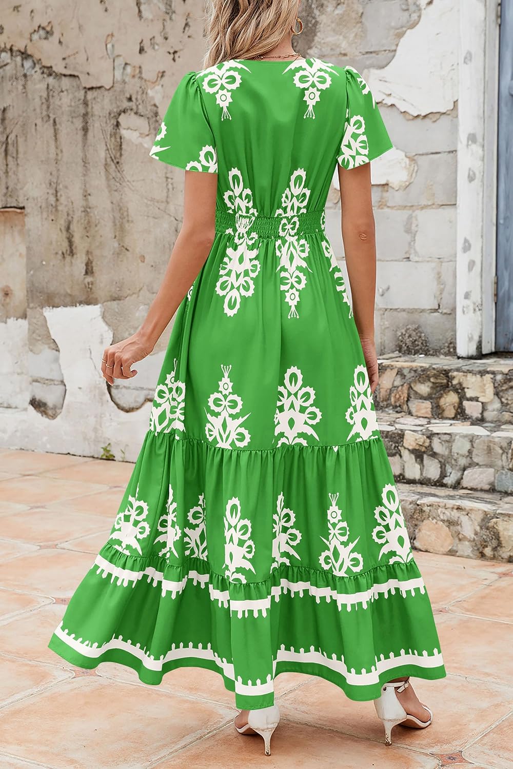 Thumbnail 1 de PRETTYGARDEN Womens 2026 Summer Boho V-Neck Maxi Dress with Pockets, Tiered Floral A-Line Bell Sleeves