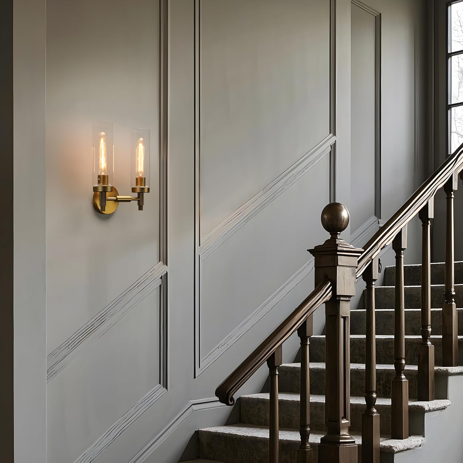 Detalle de Phansthy Wall Sconce, 3.14-inch Glass Shade