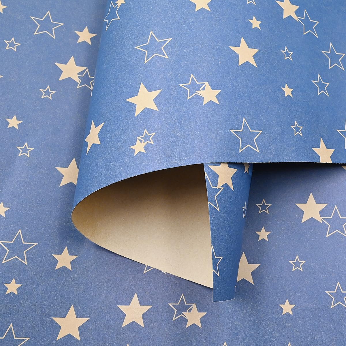 Detalle 2 de Blue Star Wrapping Paper Roll 43cm x 15m – Birthday Kraft Gift Wrap