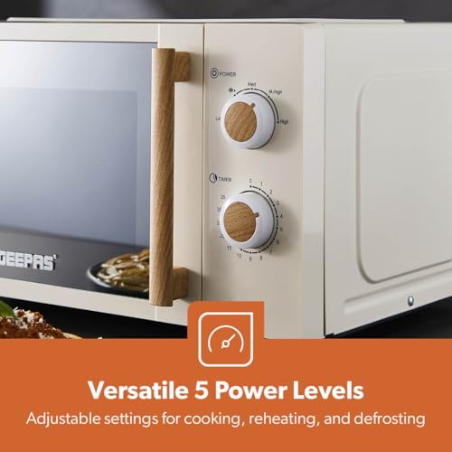 Detalle de GEEPAS NordiQ 20L Microwave Oven: 700W, 5 Power Levels, 35-Minute Timer in Cream