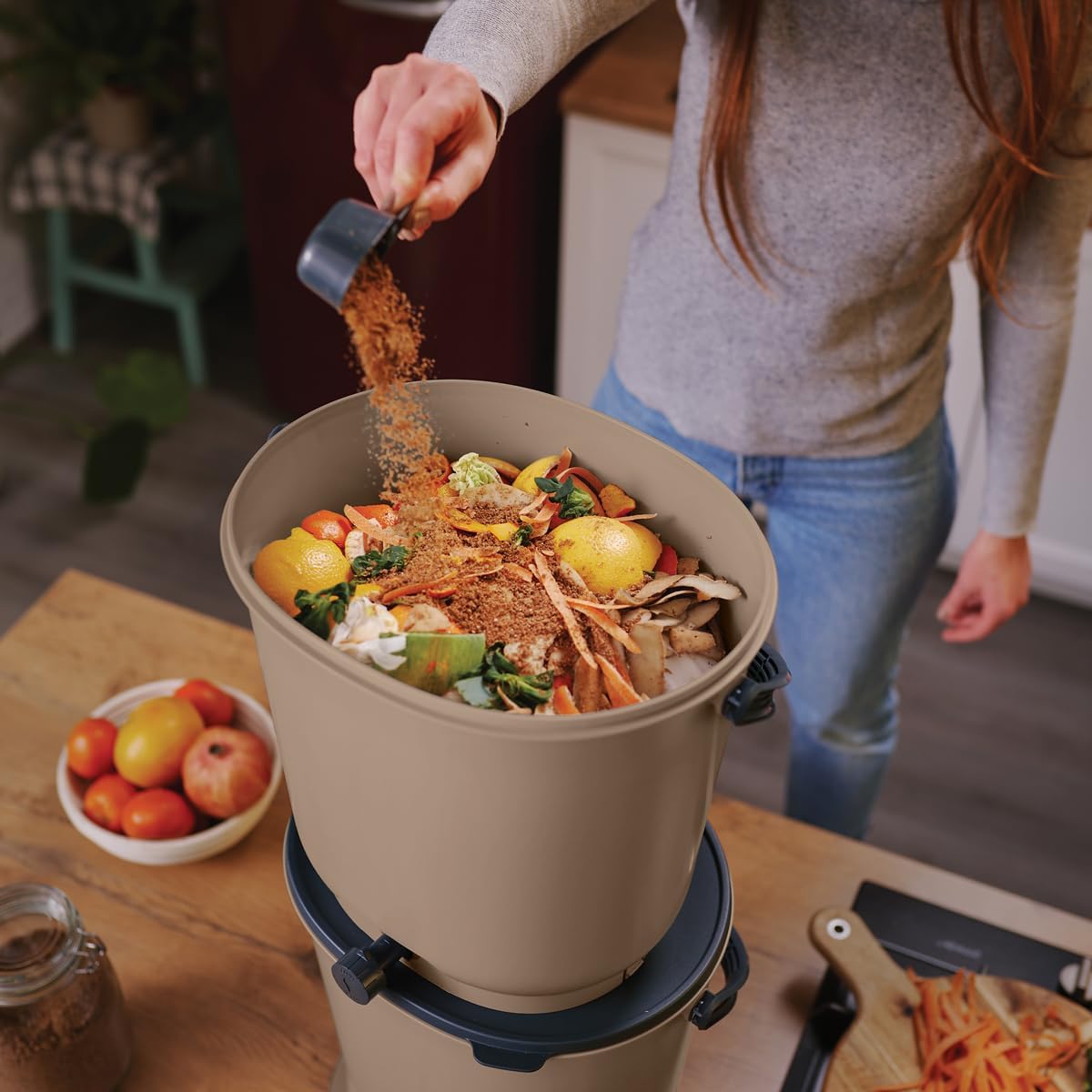Detalle 2 de Skaza Bokashi Organko Essential – 2 kompostowniki kuchenne, aktywator EM 1 kg