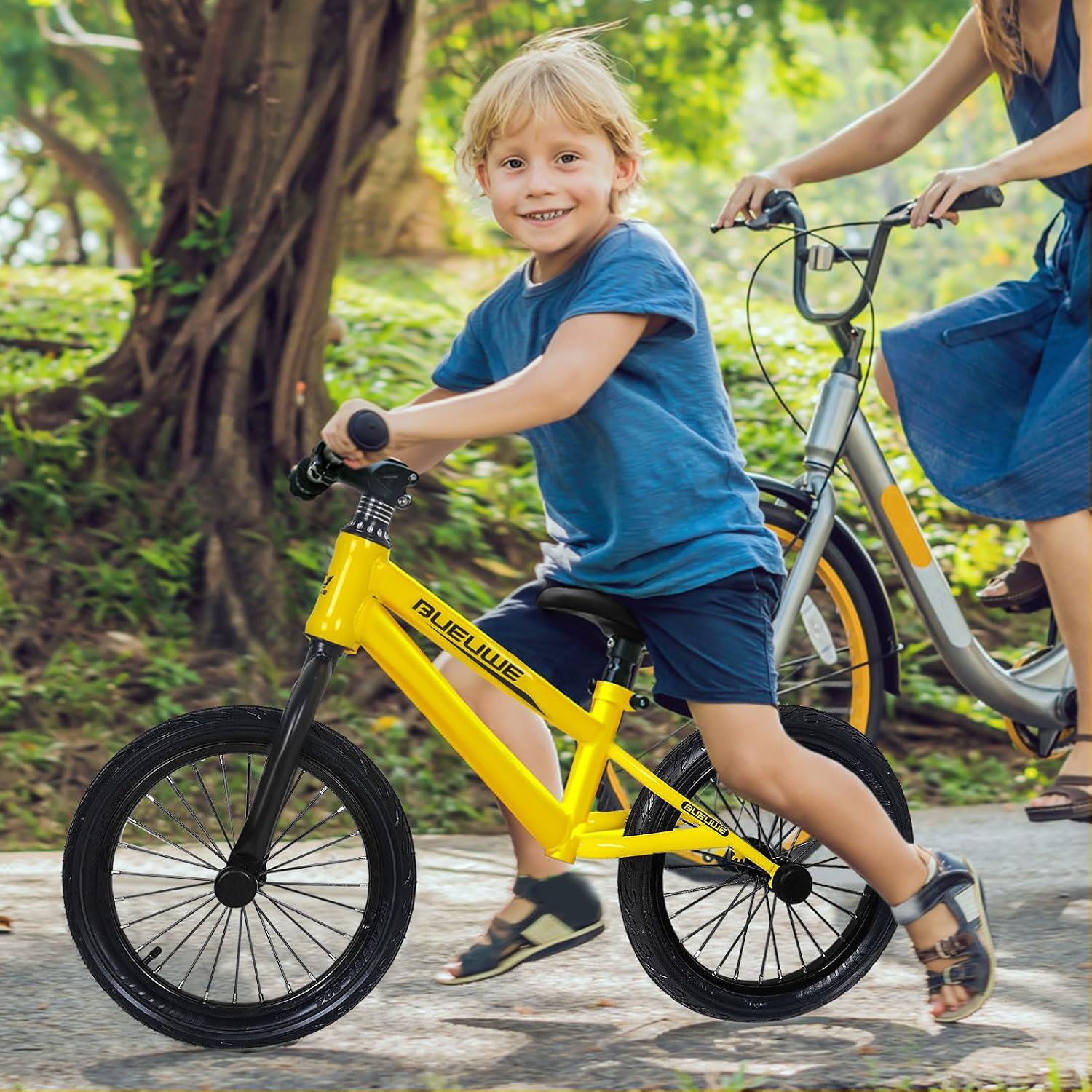 Detalle 2 de GASLIKE Bicicleta sin pedales 16 pulgadas para niños