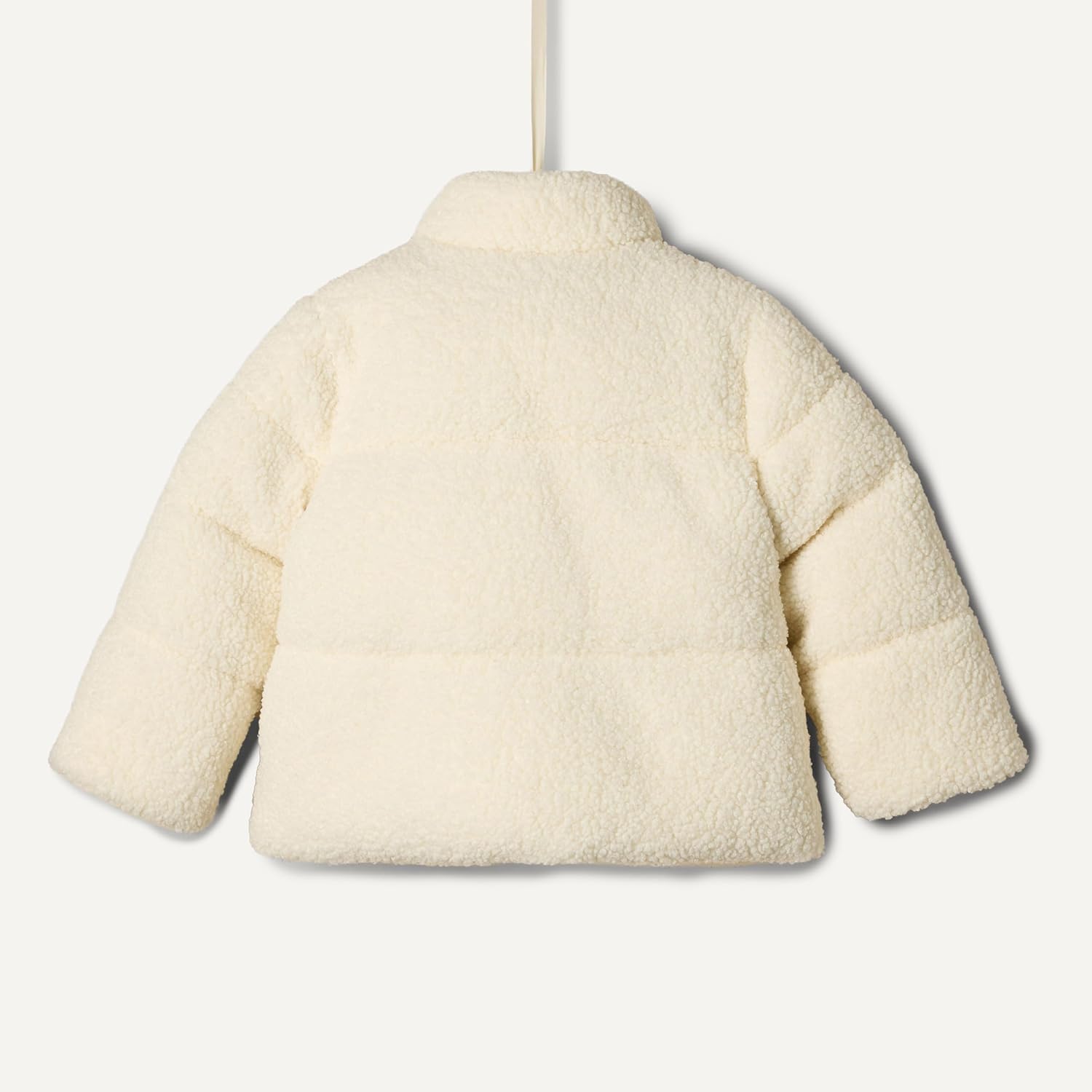 Thumbnail 5 de Amazon Essentials x Sofia Grainge Teddy Puffer Jacket for Babies, Toddlers and Kids
