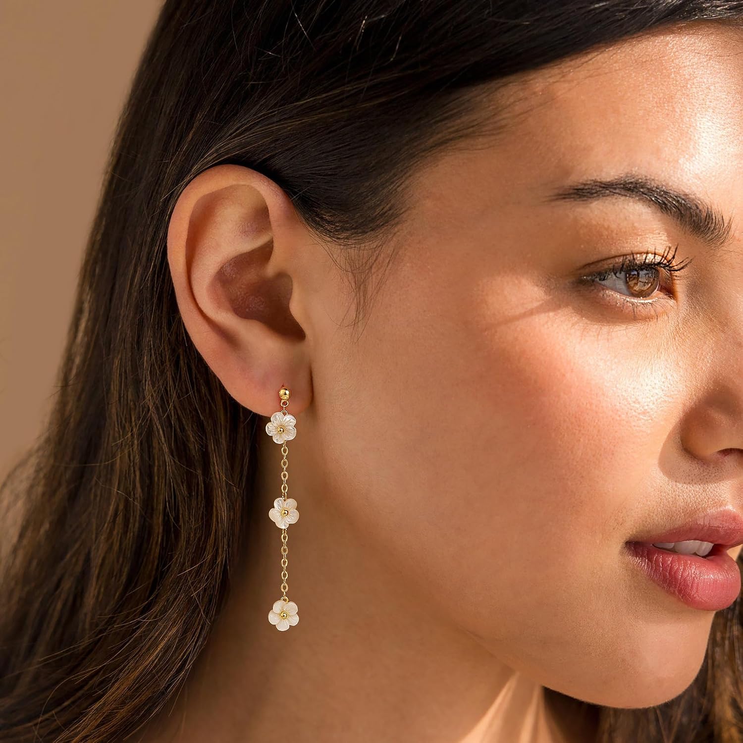 Detalle 2 de Moodear Drop Earrings 14K Gold-Plated
