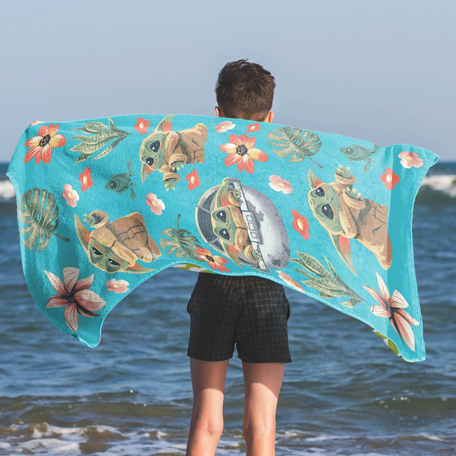 Detalle 2 de Jay Franco The Mandalorian towel 71 x 147cm