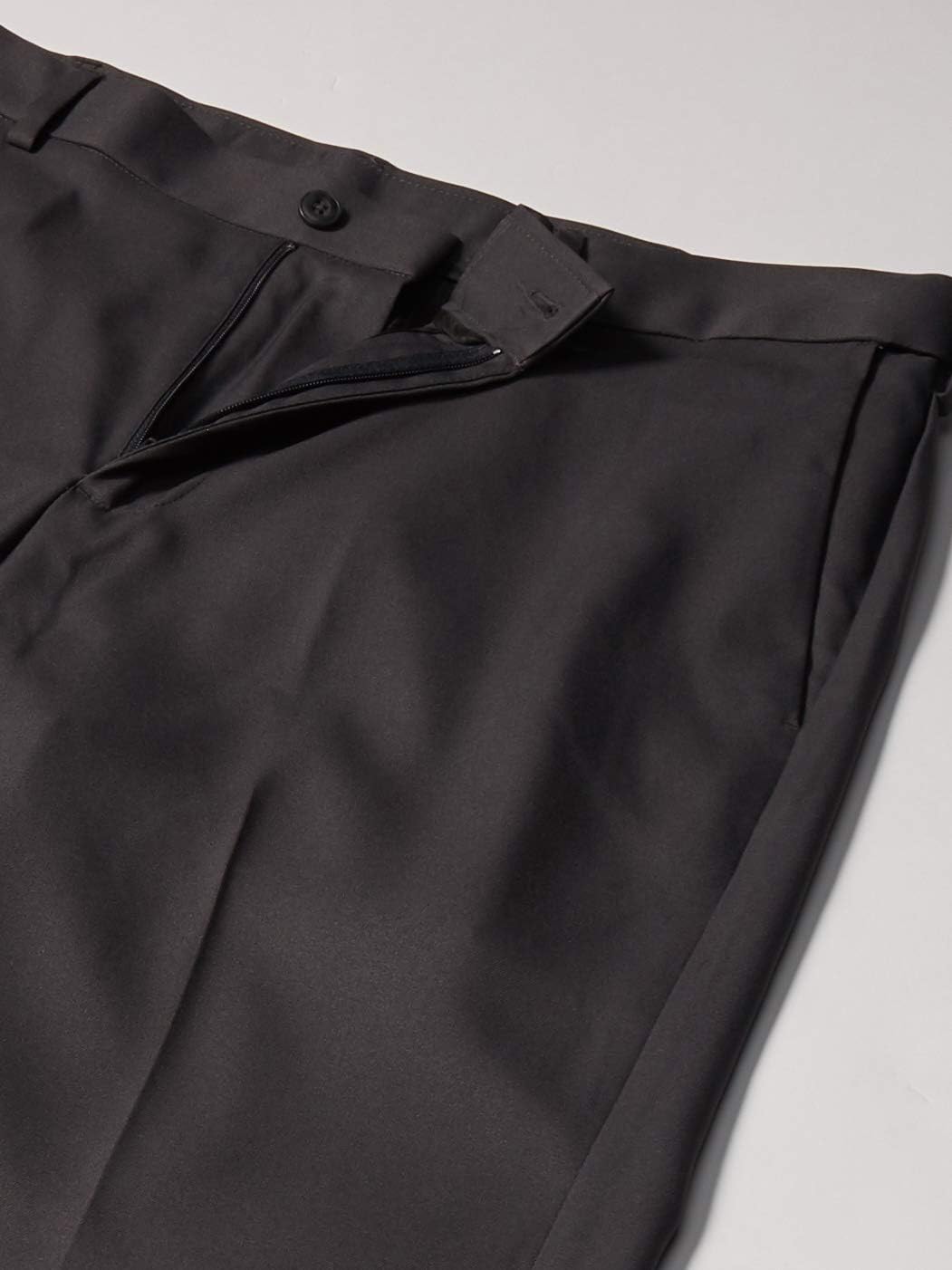 Detalle de PGA Tour Men’s Flat Front Golf Pant with Expandable Waistband