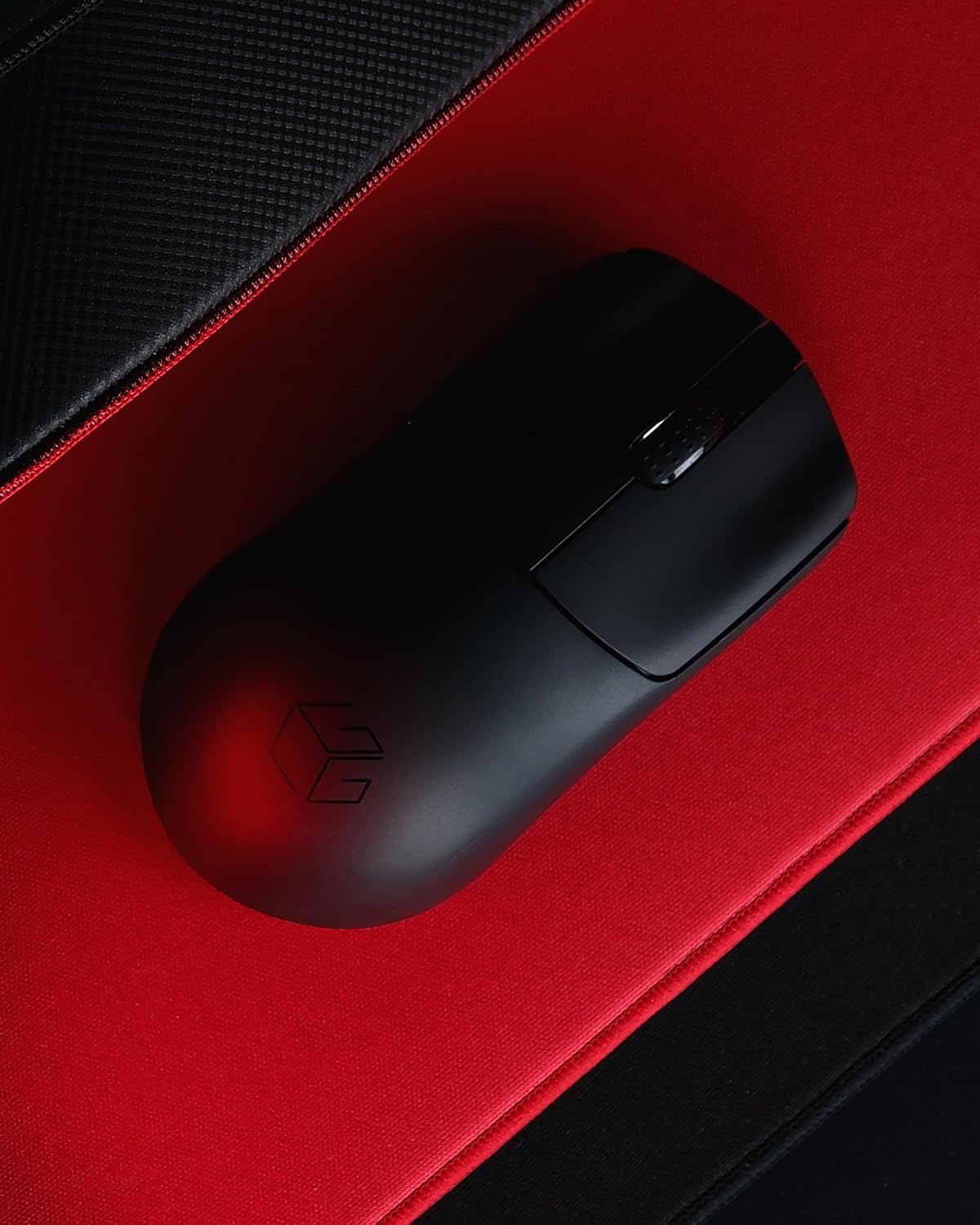 Thumbnail 3 de Lethal Gaming Gear Saturn Pro tapis de souris gamer XL Soft rouge 490 x 420 x 4 mm