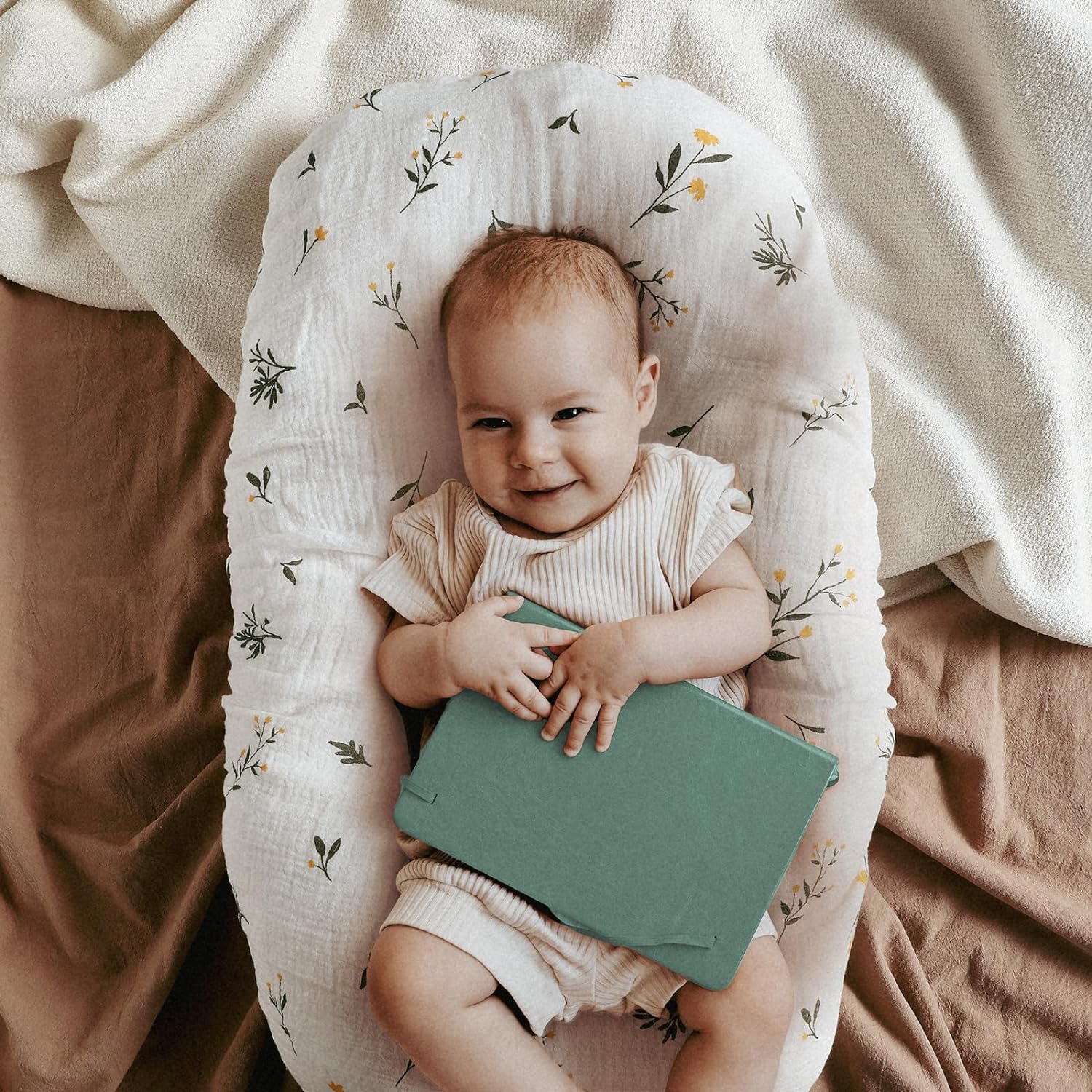 Thumbnail 2 de Muslin Baby Fitted Sheet 83x43x10 cm