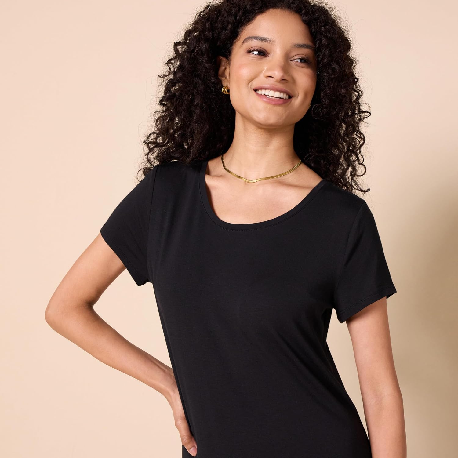 Detalle 2 de Amazon Essentials Short-Sleeve Maxi Dress, 134.6 cm