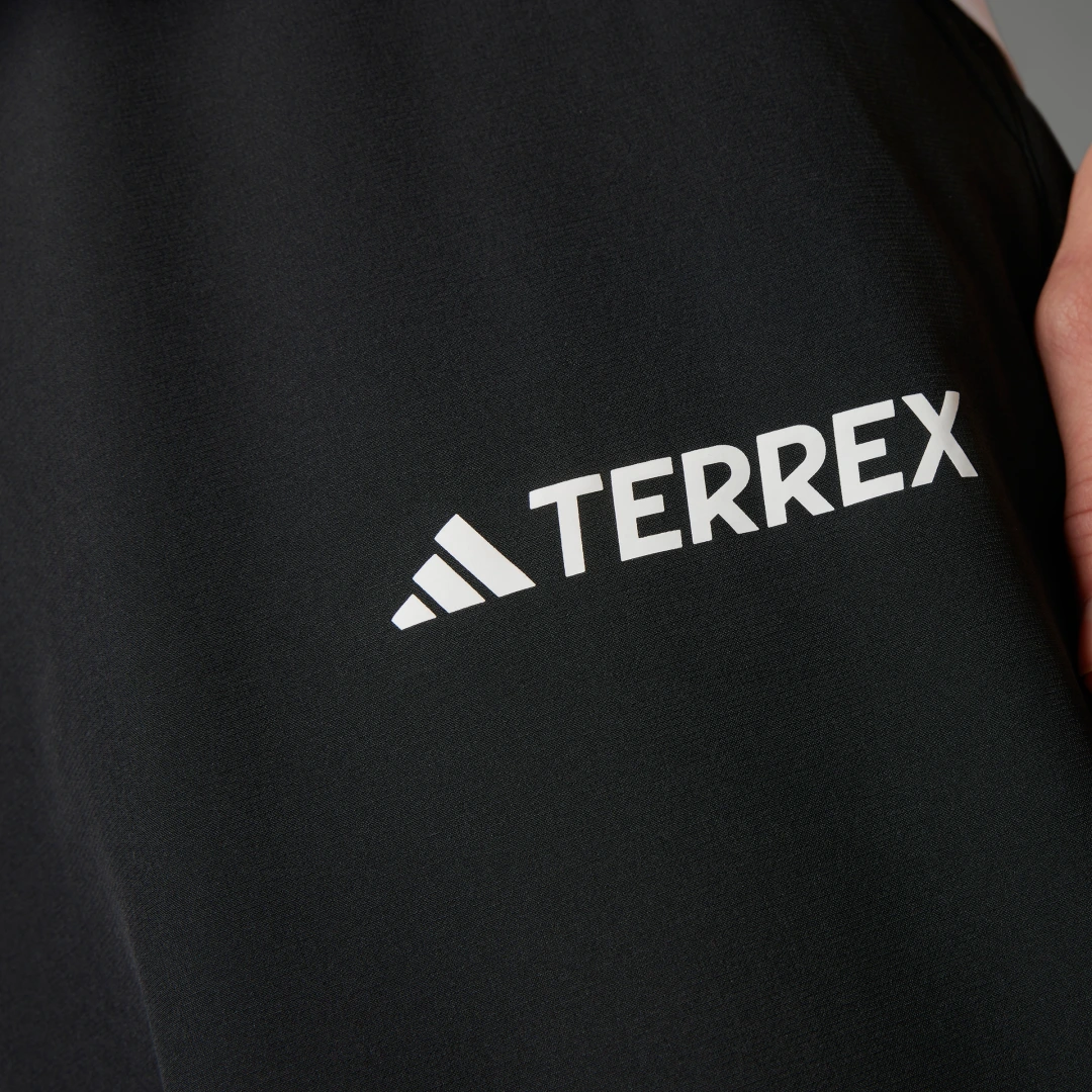 Detalle de Pantalón Terrex Multi Liteflex de Adidas – negro