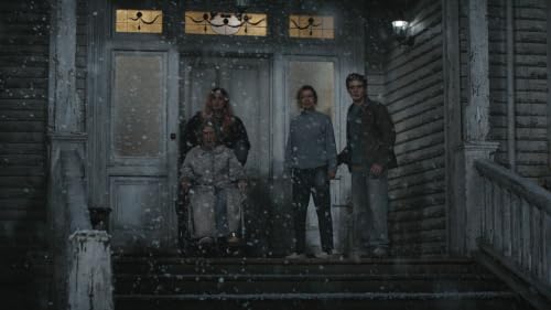 Thumbnail 10 de Evil Dead Burn (4K Ultra HD + Digital) – A WB Blu-ray/Ultra HD Collector’s Pick