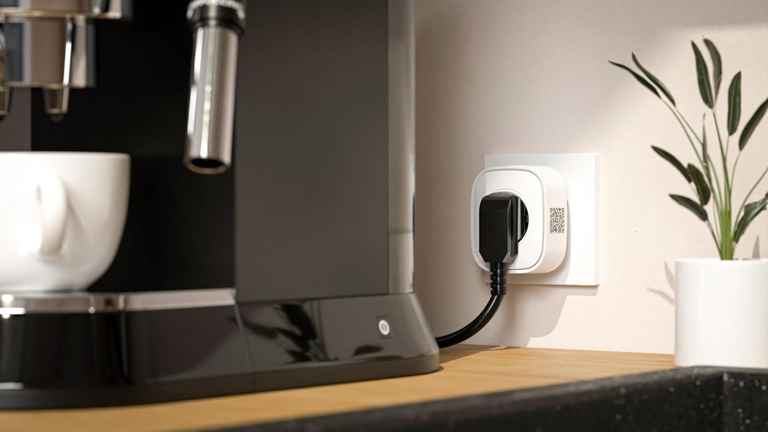 Thumbnail 3 de Somfy 1871215 Prise connectée Zigbee avec capteur de consommation (intérieur) – pilote TaHoma